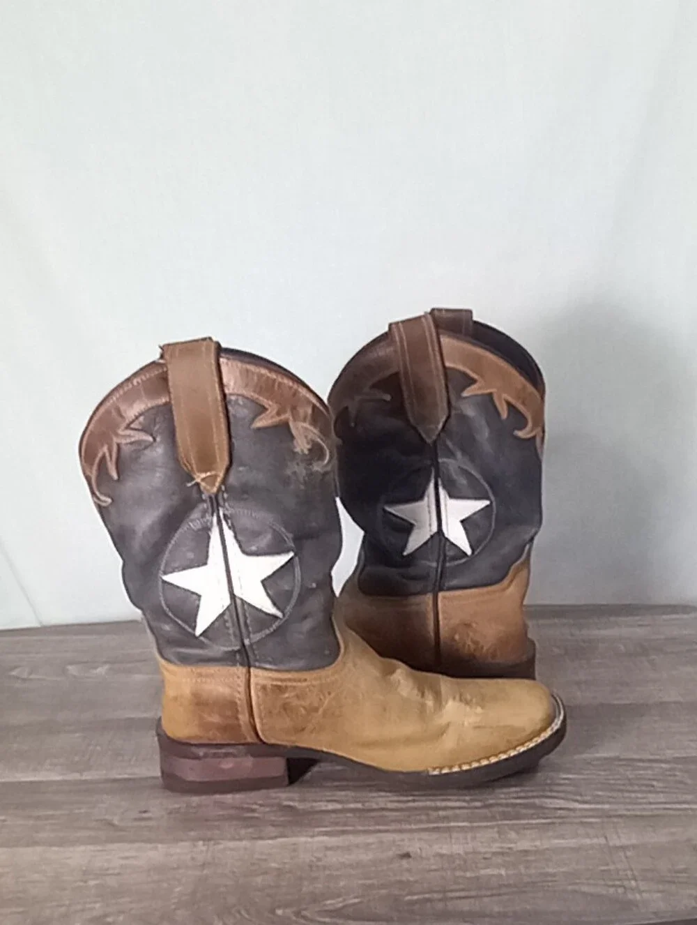 Roper Boy's Monterey Star Western Boots Size 3